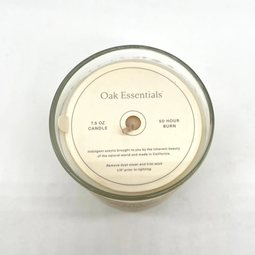Oak Essentials Santo Wood Candle Women 7.5 oz White Earthy Palo Santo Sandalwood